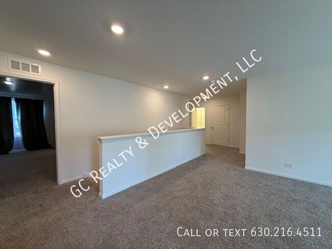 Building Photo - 1694 Cottage Dr