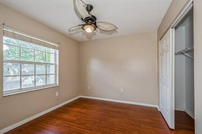 Building Photo - 5315 NW 126th Dr