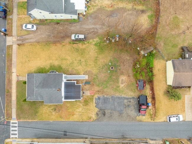 Building Photo - 1620 Kings Hwy