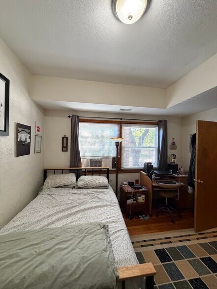Building Photo - 19 Mackin St