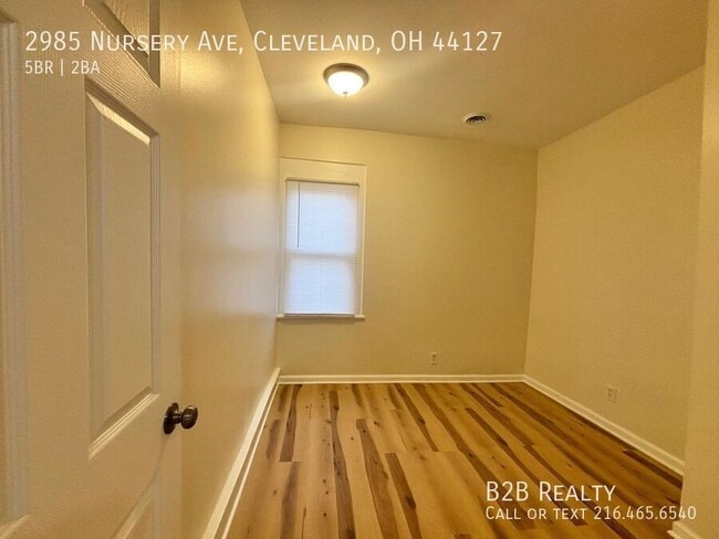 Building Photo - 2985 Nursery Ave