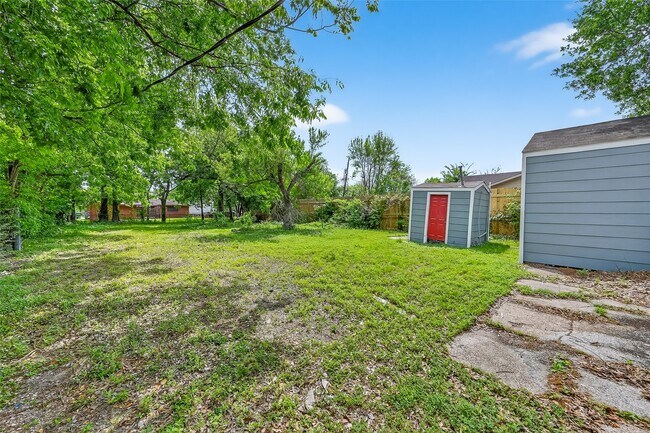 Building Photo - 4810 Dabney St