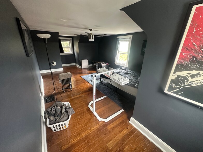 Building Photo - 200 Lylburn Rd