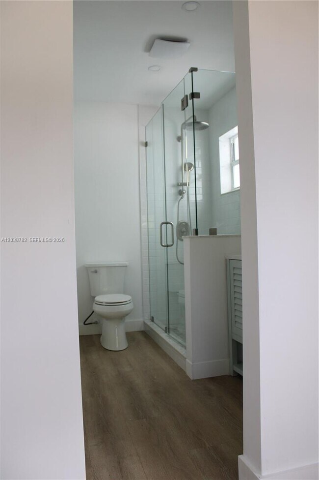Building Photo - 3827 SW 88th Ct