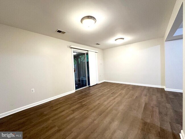 Building Photo - 5700 Medallion Ct