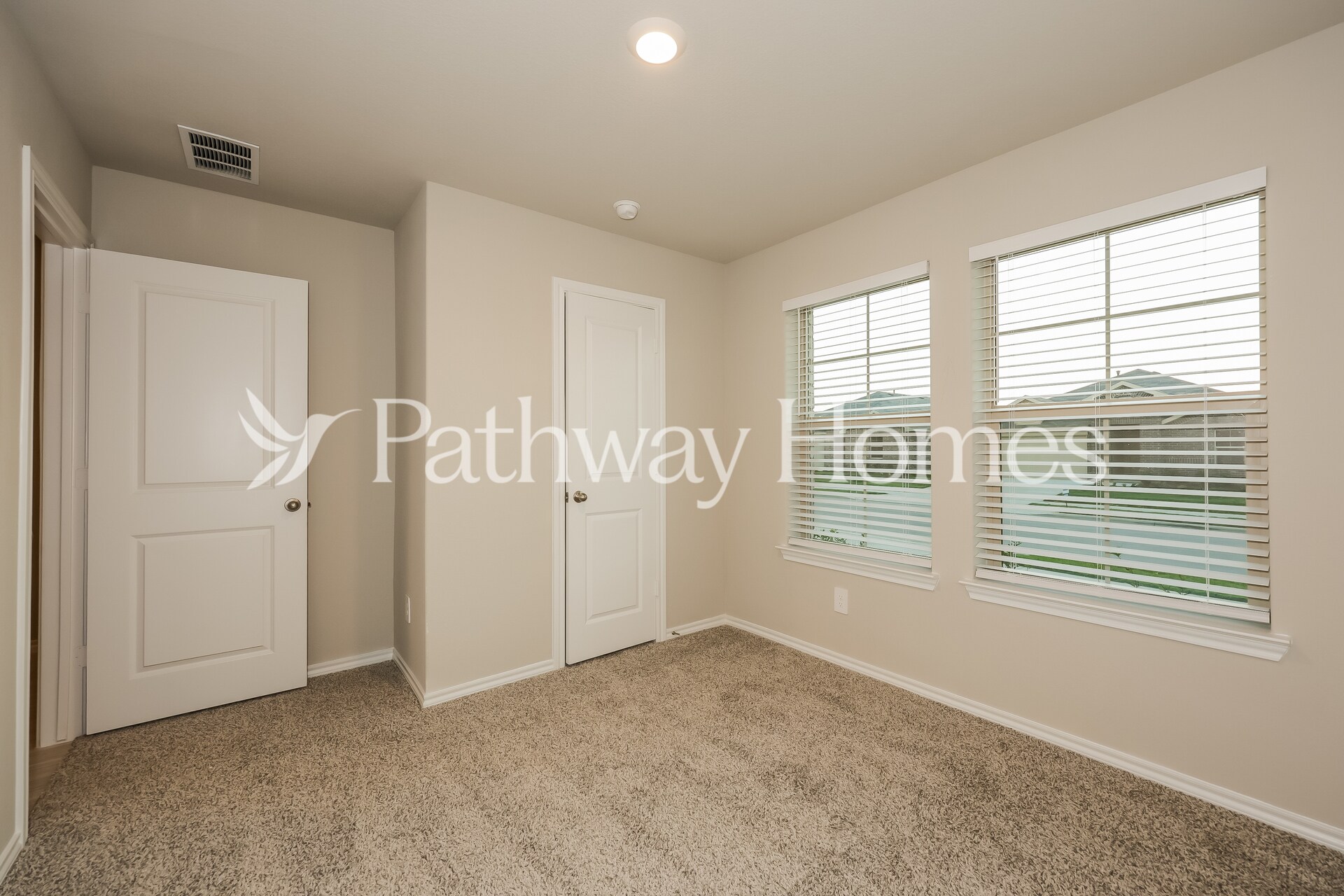 Building Photo - 8520 Hollymead Ln