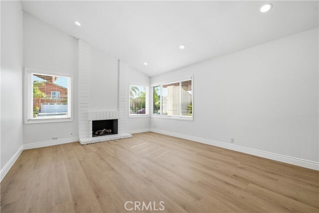 Building Photo - 8861 Dorsett Dr