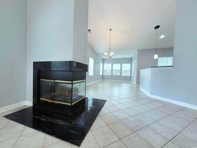 Building Photo - 33 Regal Ln