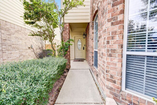 Building Photo - Marvelous 6bed 3.5 Bath Home in Cypress, TX!