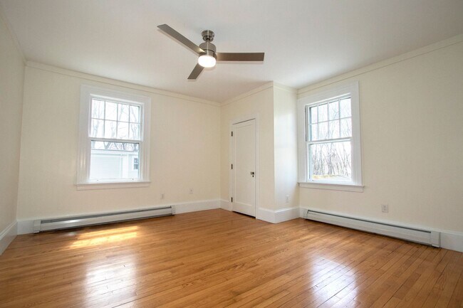 Building Photo - 85 Belknap St