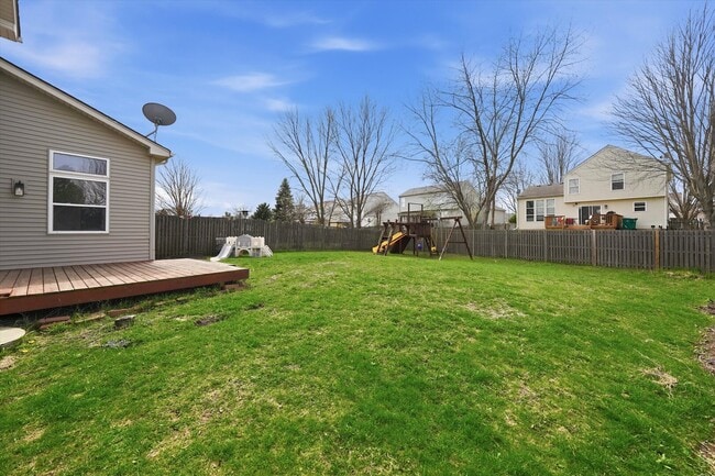 Building Photo - 2211 Carpenter Ave