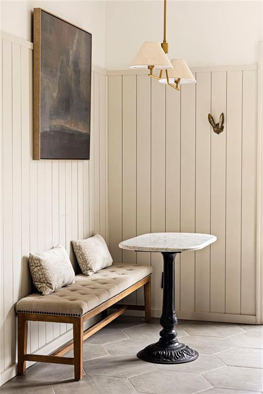 Building Photo - 2270 Emerald Dr