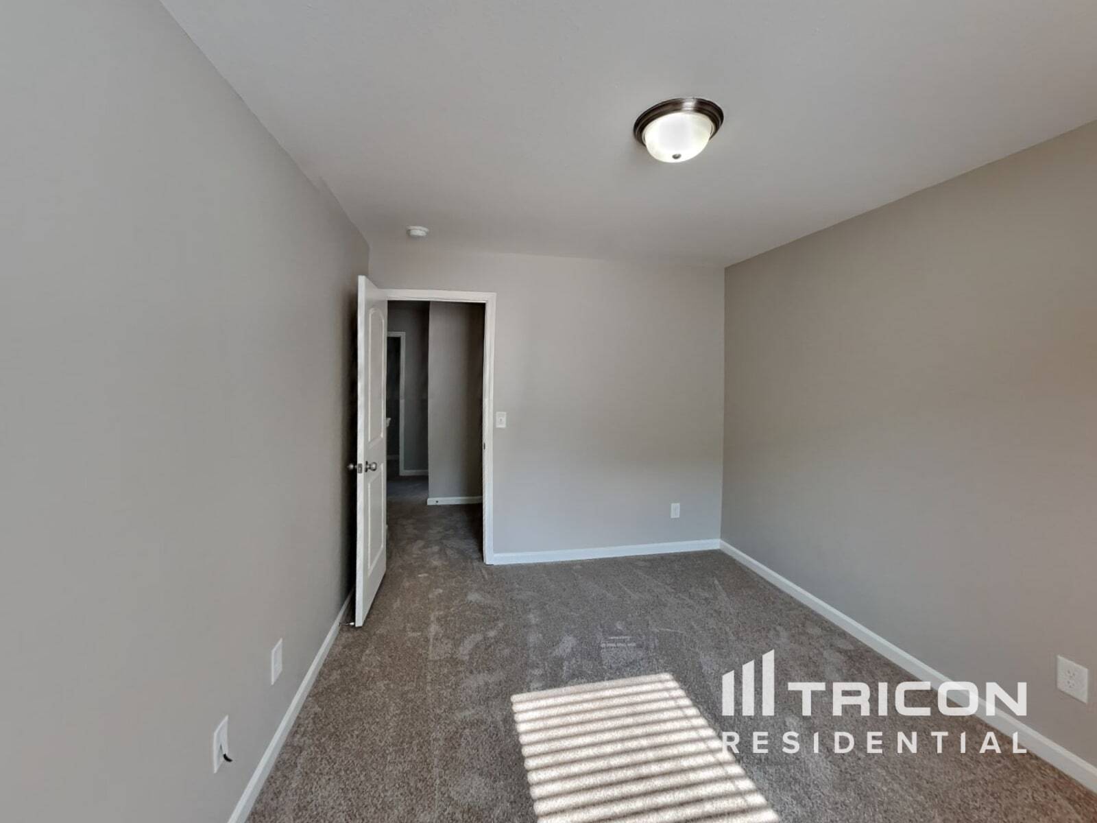 Building Photo - 76 Blakeford Dr