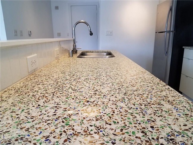 Building Photo - 1111 S Akard St