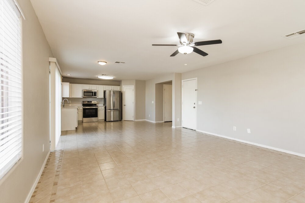 Building Photo - 1588 S 220th Ln