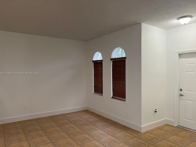 Building Photo - 5240 NW 109th Ave