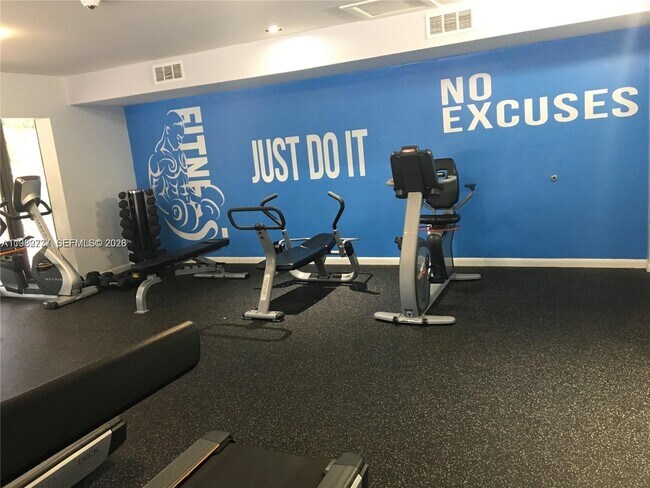 Building Photo - 7765 SW 86th St