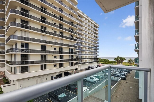Building Photo - 9511 Collins Ave