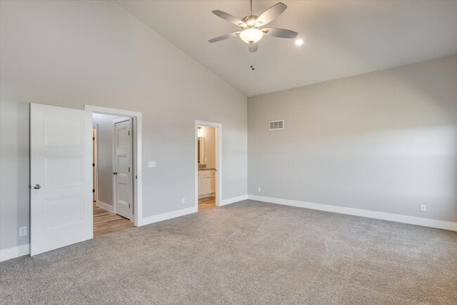 Building Photo - 8813 W Haylee St