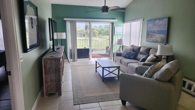 Building Photo - 4220 Gator Trace Ave