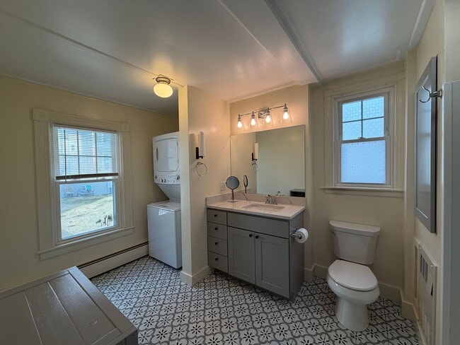 Building Photo - NOW AVAILABLE FOR RENT - Beautiful Single Family Home In North Adams