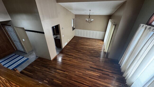 Building Photo - 8700 Loch Lomond Blvd