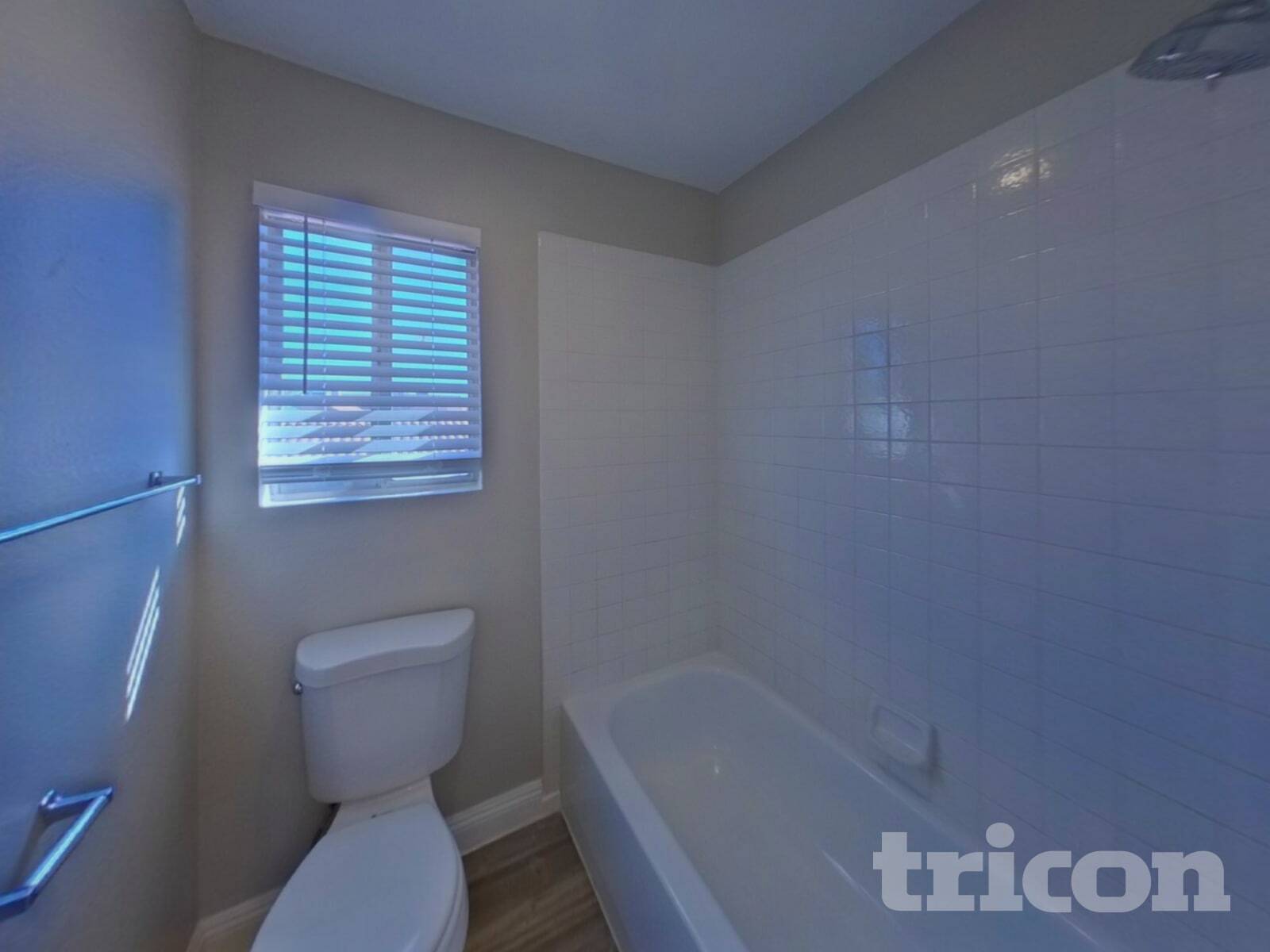 Building Photo - 1584 Bright View Dr