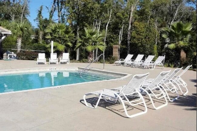 Building Photo - 1992 Greencastle Ln