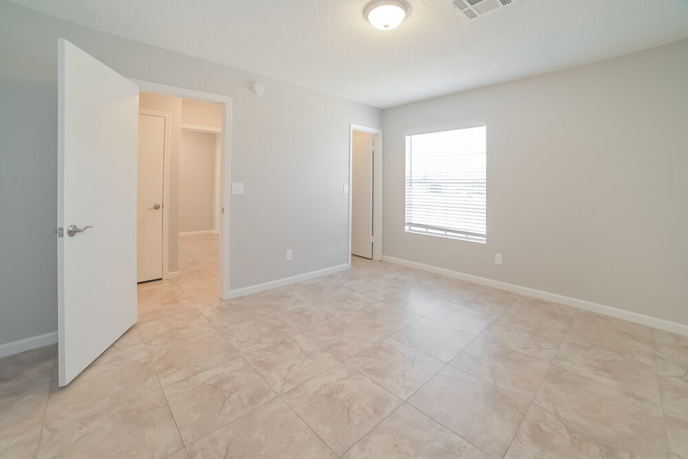 Building Photo - 10119 W Windsor Blvd