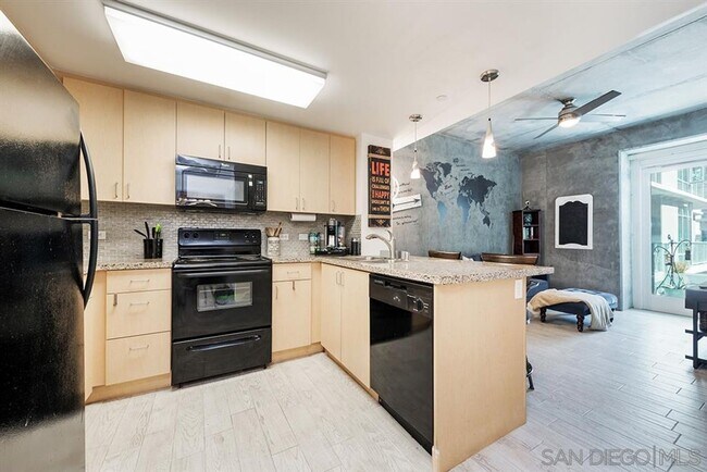 Building Photo - Modern East Village 1 Bedroom at Smart Cor...