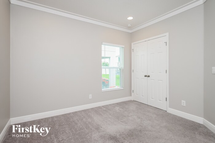 Building Photo - 9309 Oglethorpe Dr