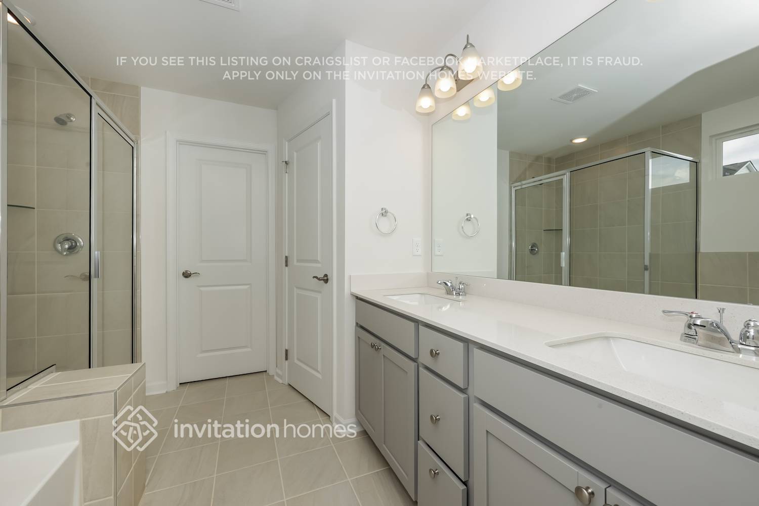 Building Photo - 3810 Lantern Ln