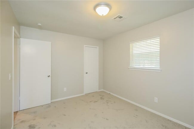 Building Photo - 1153 Elmhurst St