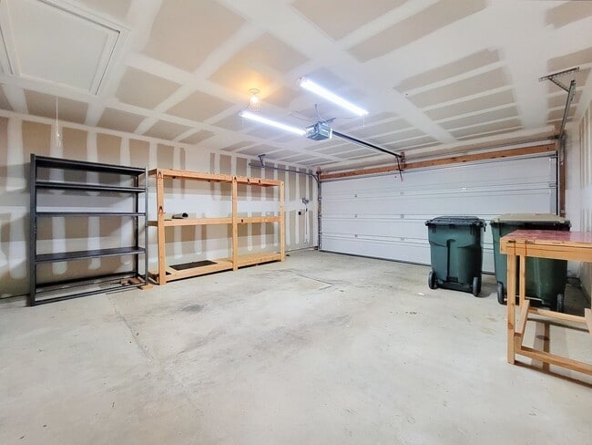 Building Photo - 1308 Fairhaven Gtwy
