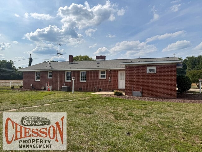 Building Photo - 6127 Highway 42