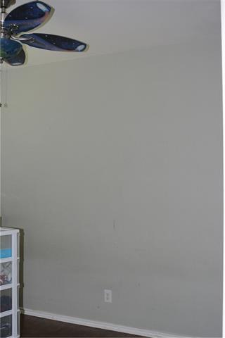 Building Photo - 1702 Shady Creek Dr