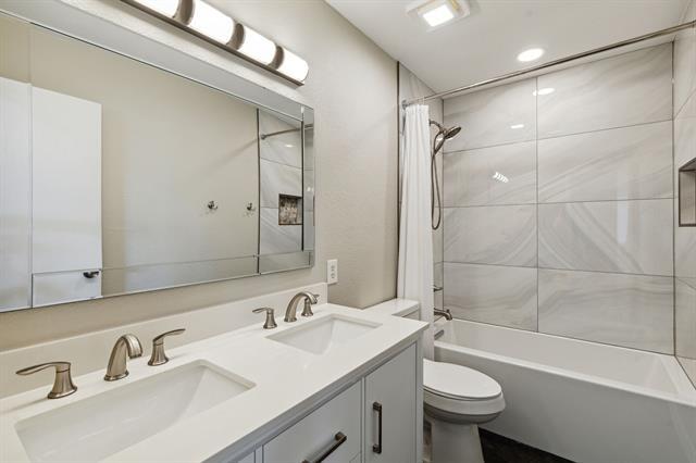 Building Photo - 2620 Misty Harbor Dr