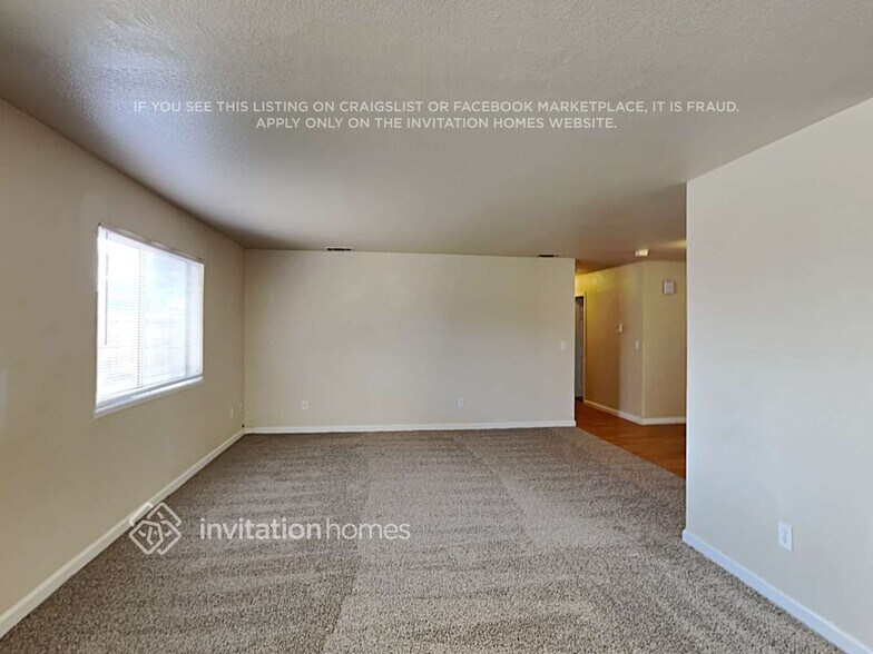 Building Photo - 555 Spruce St