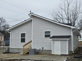 Building Photo - 1621 Wallace St