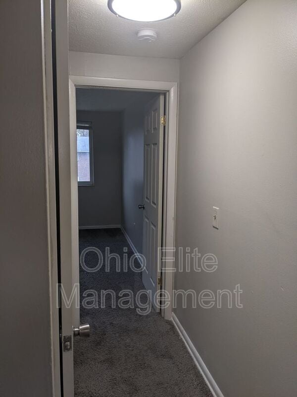 Building Photo - 429 Barnett Rd