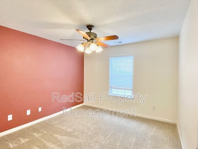 Building Photo - 5800 Montpelier Dr