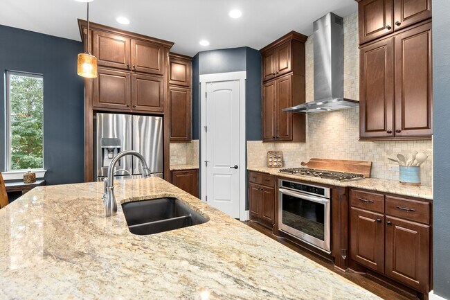 Building Photo - 4616 Avery Way