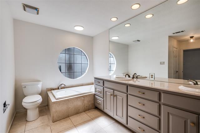 Building Photo - 7317 Century Dr