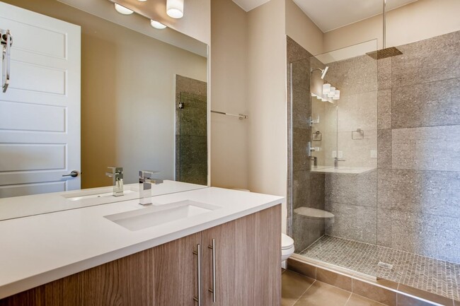 Building Photo - New Construction 3 Bedroom Townhomes with ...