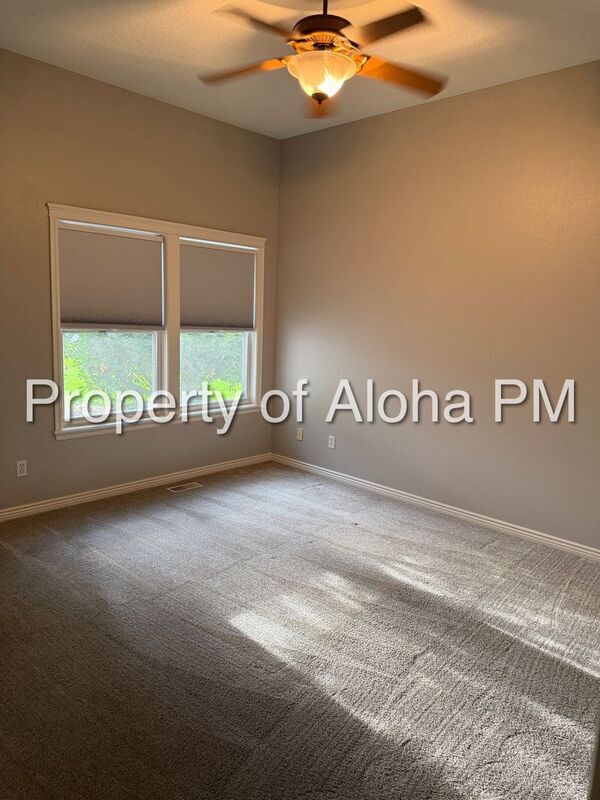 Building Photo - 2213 N Bryson Rd