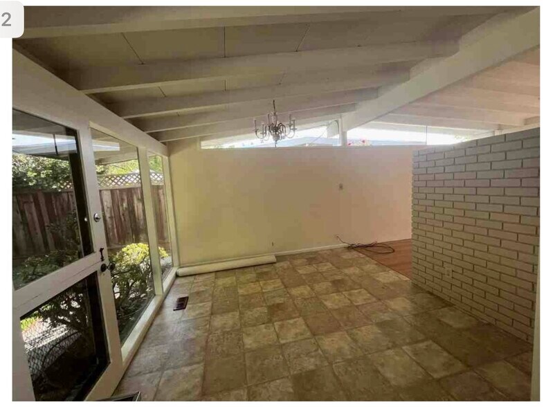 Building Photo - 229 Diablo Ave