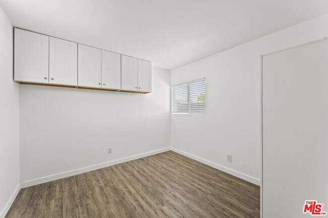 Building Photo - 20841 Community St