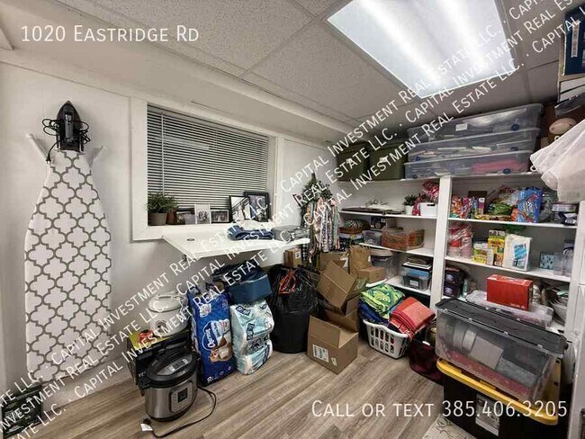 Building Photo - 1020 Eastridge Rd
