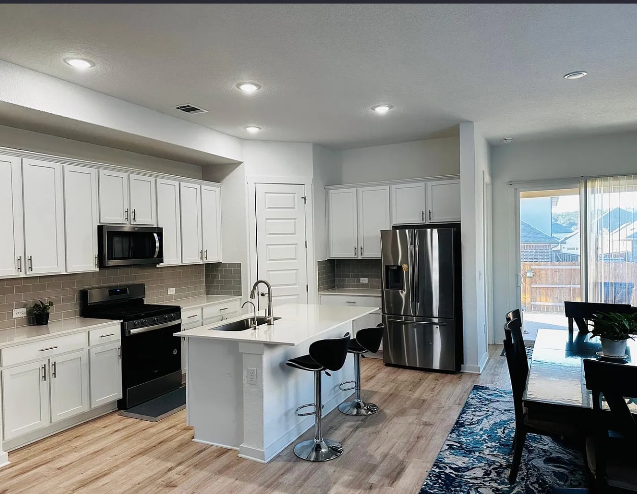 Building Photo - 2332 Bravo Pass