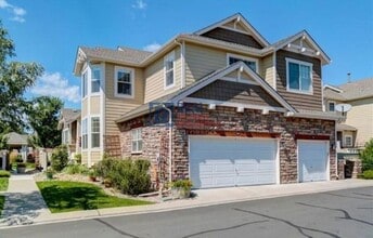 Building Photo - 14000 Winding River Ct